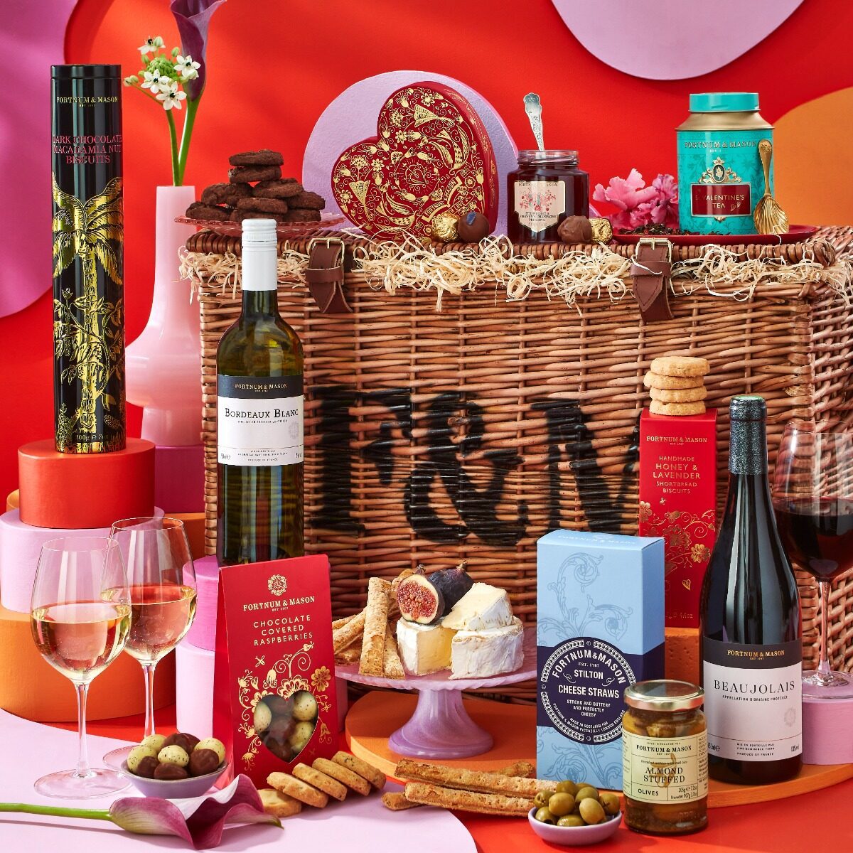 FORTNUM & MASON VALENTINES HAMPER