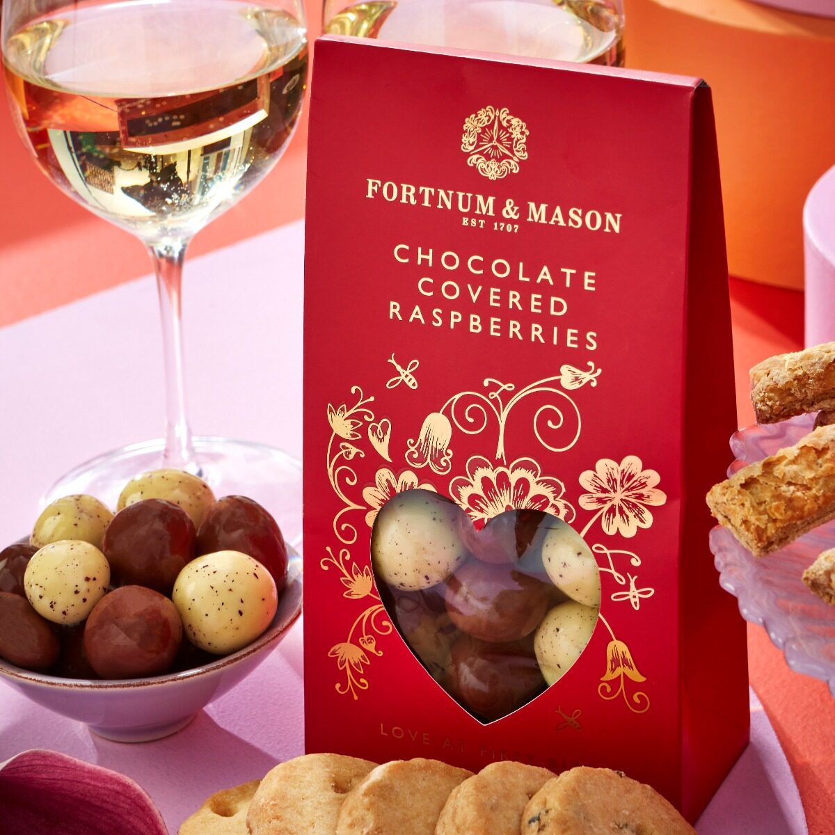 FORTNUM & MASON VALENTINES HAMPER - Image 5