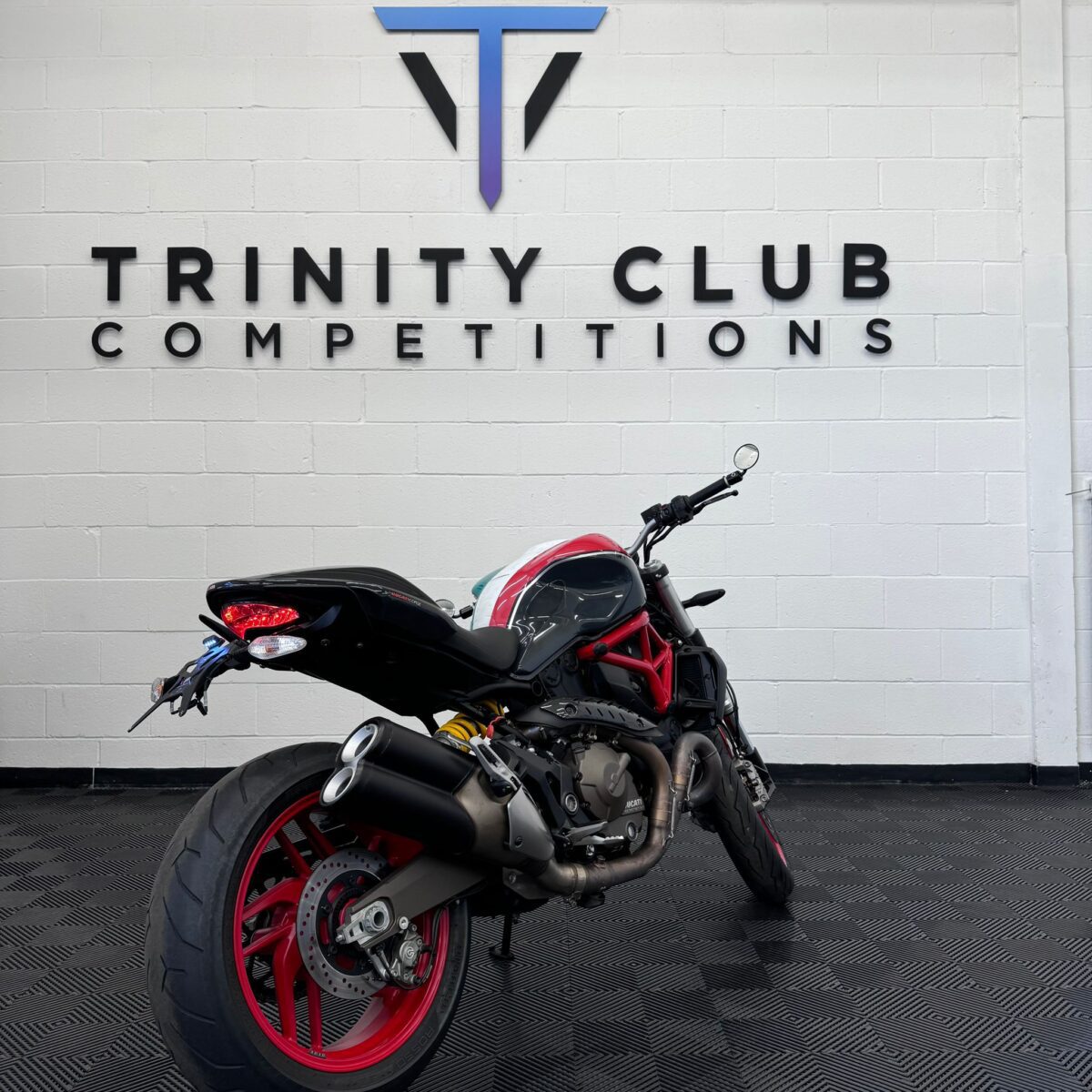 2017 DUCATI MONSTER 821 + £5000 INSTANT WINS - Image 7